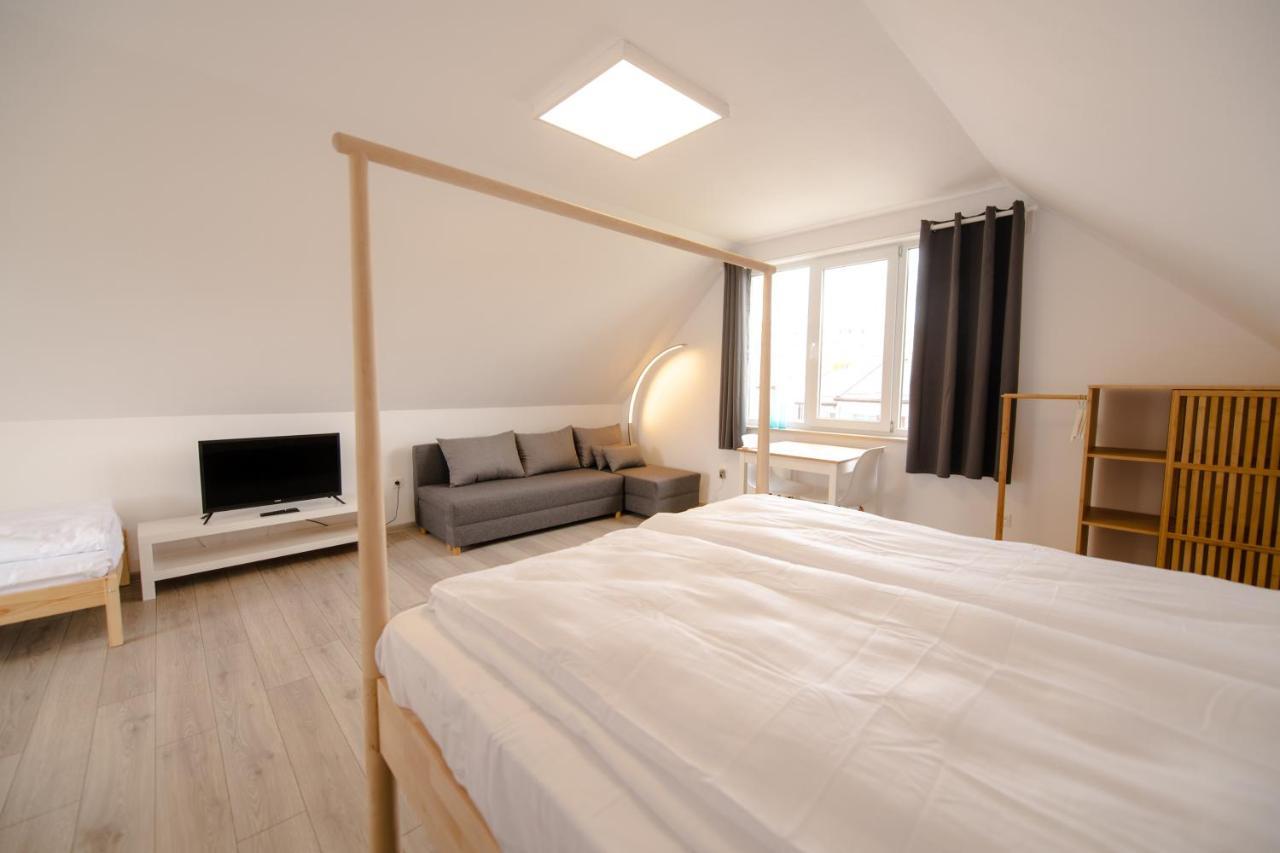 Pixel Guesthouse Tîrgu Secuiesc Zewnętrze zdjęcie
