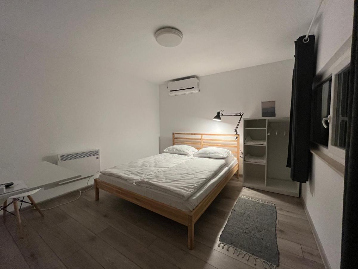 Pixel Guesthouse Tîrgu Secuiesc Zewnętrze zdjęcie