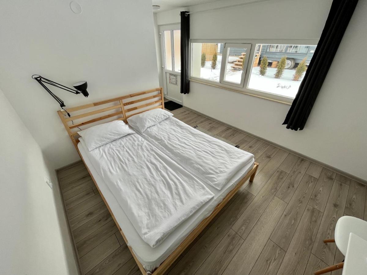 Pixel Guesthouse Tîrgu Secuiesc Zewnętrze zdjęcie